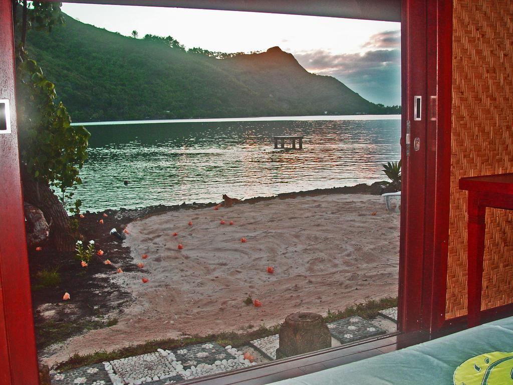 Robinson'S Cove Villas Papetoai Exterior photo