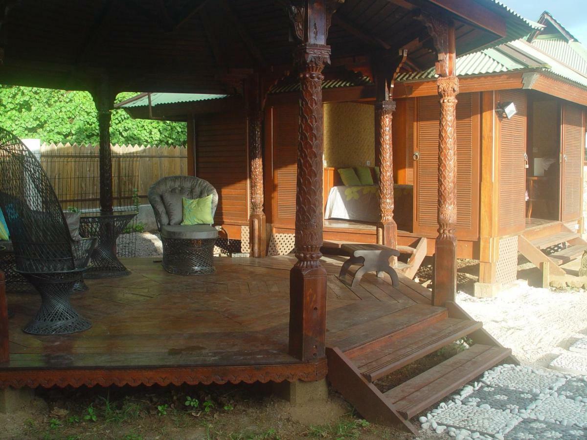 Robinson'S Cove Villas Papetoai Exterior photo